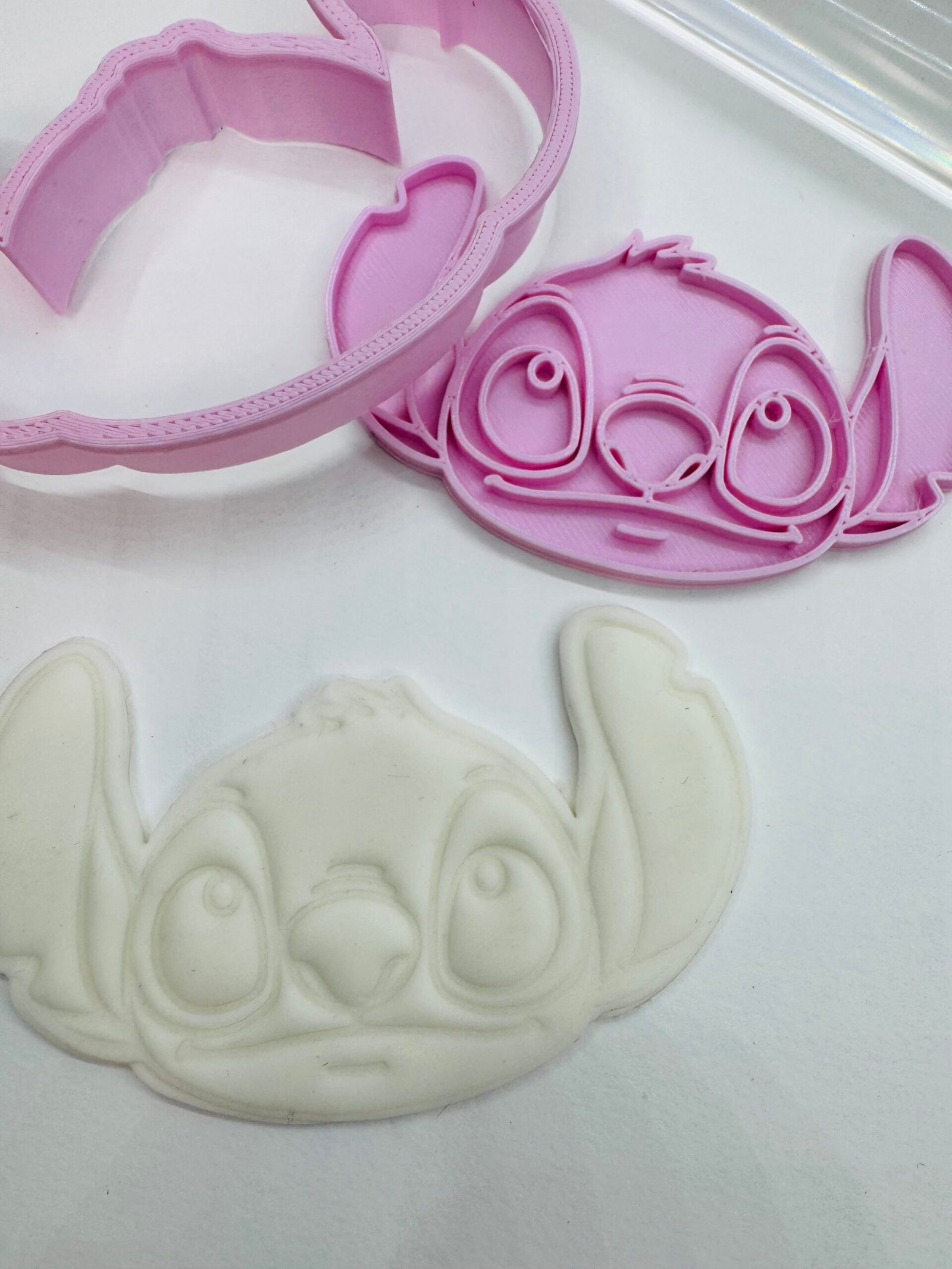 Sello + cortante impreso en 3D Stitch