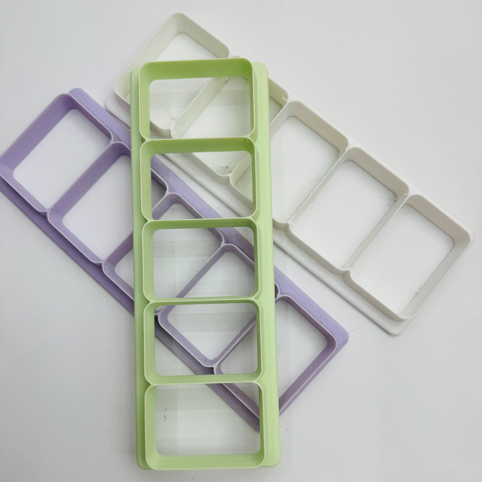 CORTANTE MÚLTIPLE PARA GALLETAS - CORTES UNIFORMES