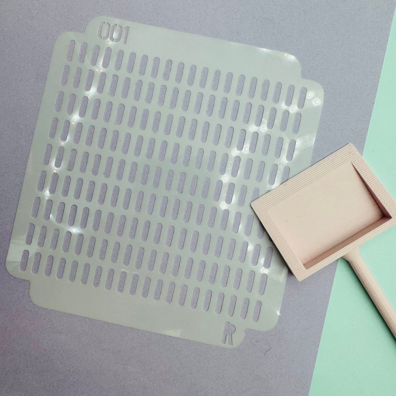 Sténcils para fondant y glasa + espátula (sprinkles)